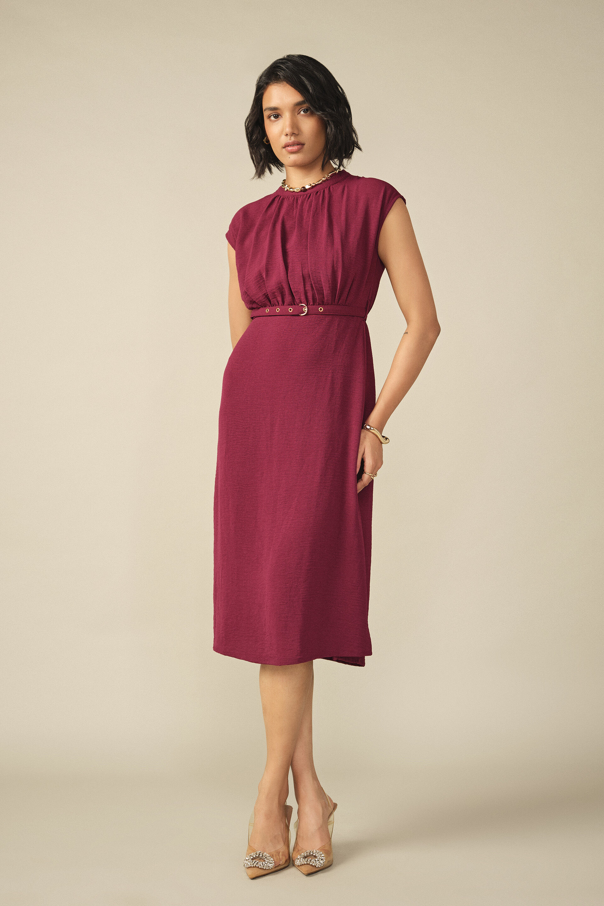 Gathered Tie-up Midi Dress in Wine, Wine, image 3
